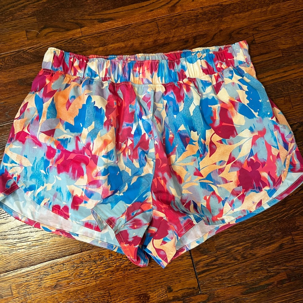 Old Navy Active StretchTech Shorts